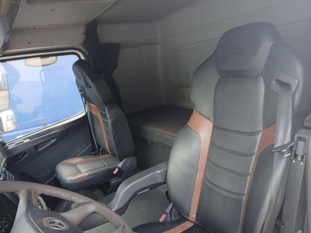 Mercedes-Benz Axor 3344 S (6X4)
