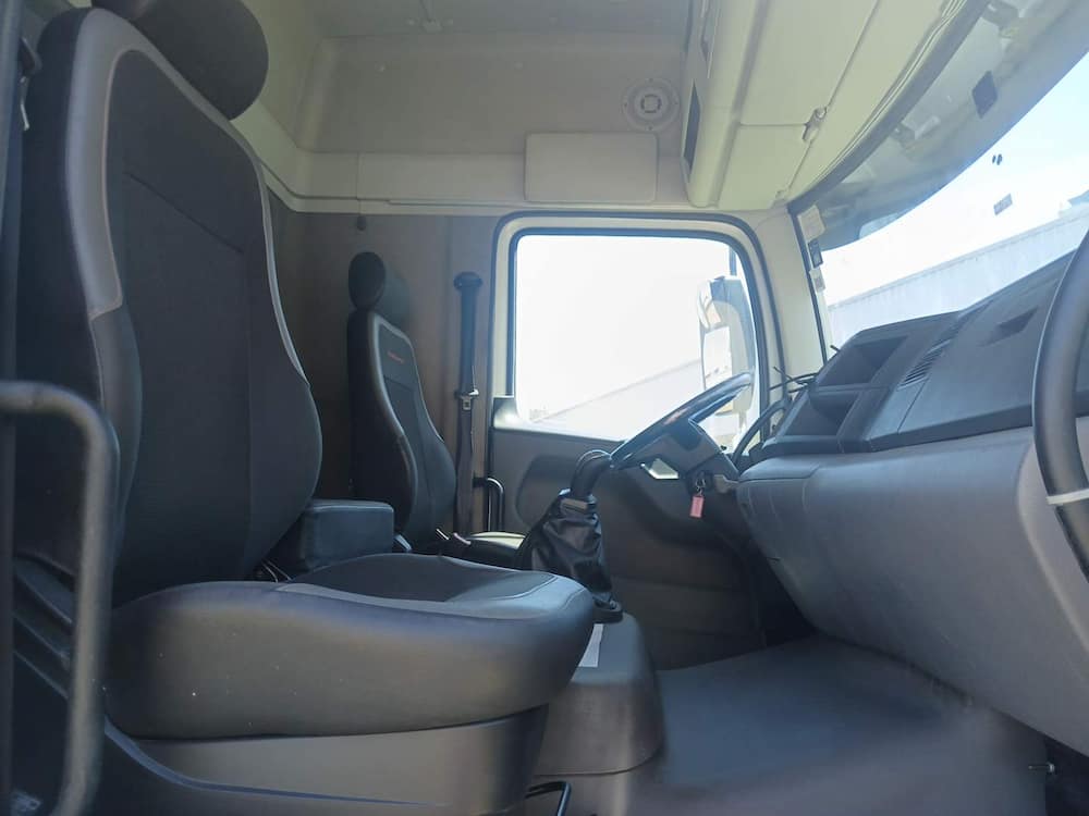 Volkswagen 25.420 Constellation 25.420 E DC Tractor V Tronic