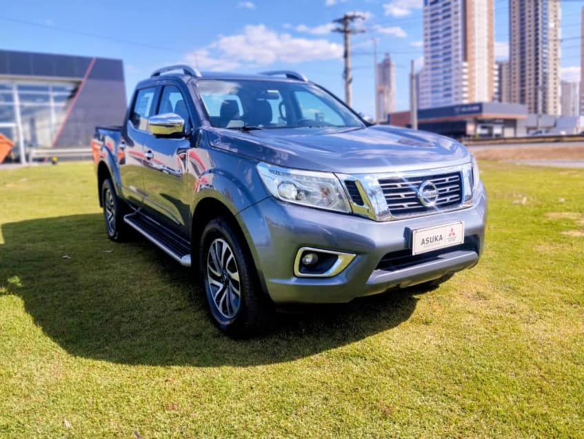 Nissan FRONTIER 2.3 16V TURBO DIESEL LE CD 4X4 AUTOMÁTICO