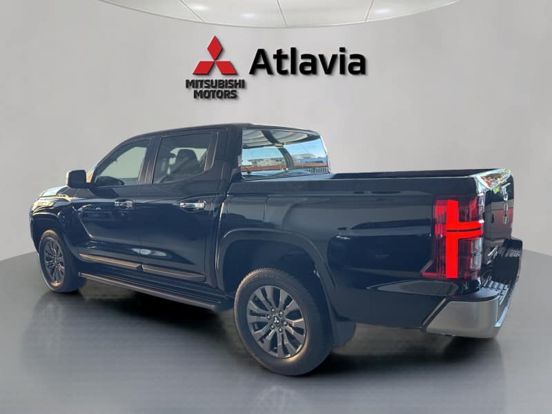 Mitsubishi Triton 2.4 HPE