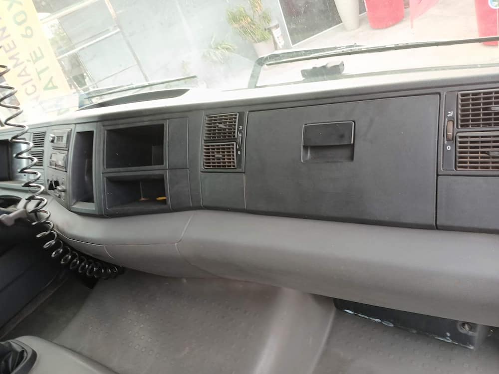 Volkswagen 24.280 Constellation 24.280 E DC