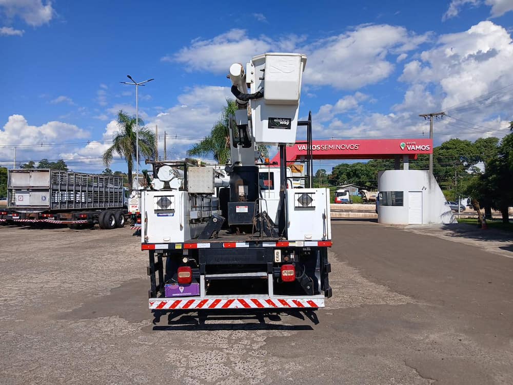 Volkswagen 11-180 Delivery 2p (diesel)(E5)
