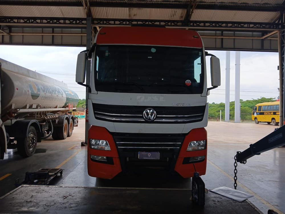 Volkswagen Meteor 29.520 6x4 2p (diesel)(E5)