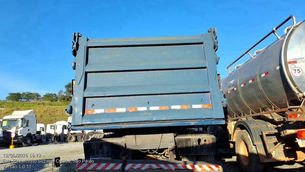 VOLKSWAGEN 26.280 CRM 6X4