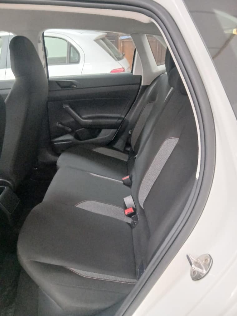 Volkswagen POLO 1.0 MPI TRACK MANUAL