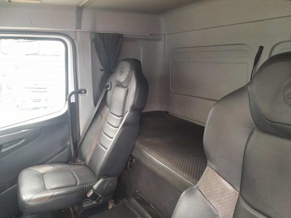 Mercedes-Benz Axor 3344 S (6X4)