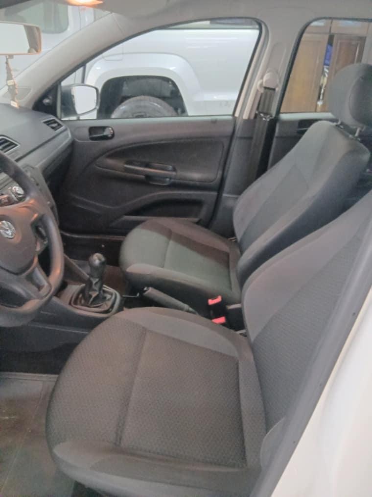 Volkswagen VOYAGE 1.0 12V MPI TOTALFLEX 4P MANUAL