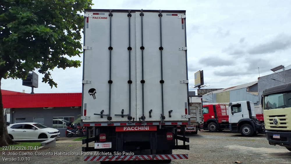 VOLKSWAGEN 24.280 CRM 6X2