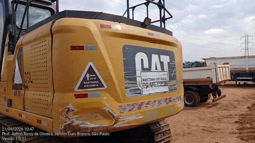CATERPILLAR 320GC