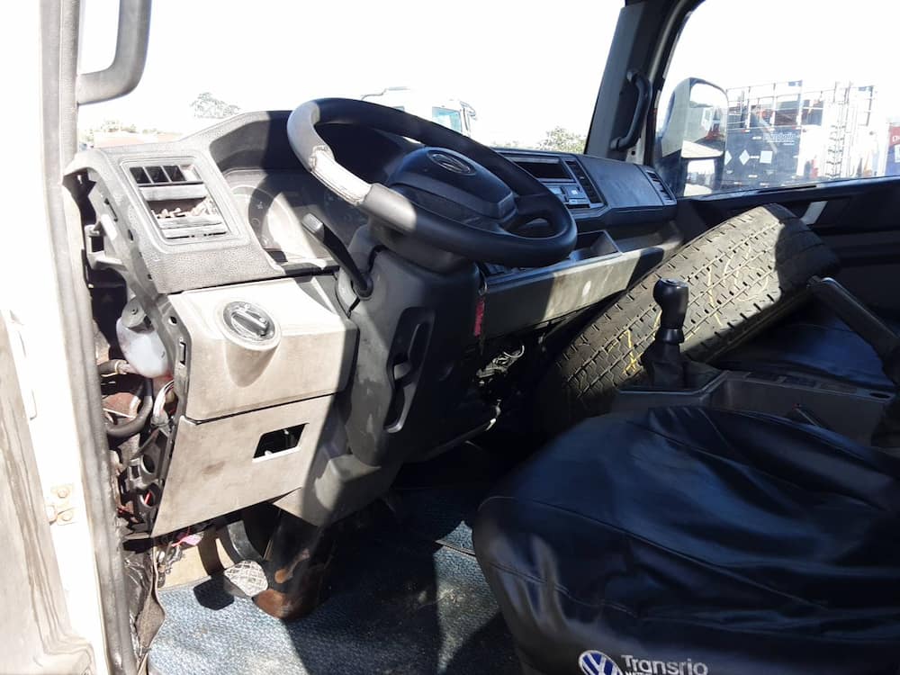 Volkswagen 6-160 Delivery 2p (diesel)(E5)