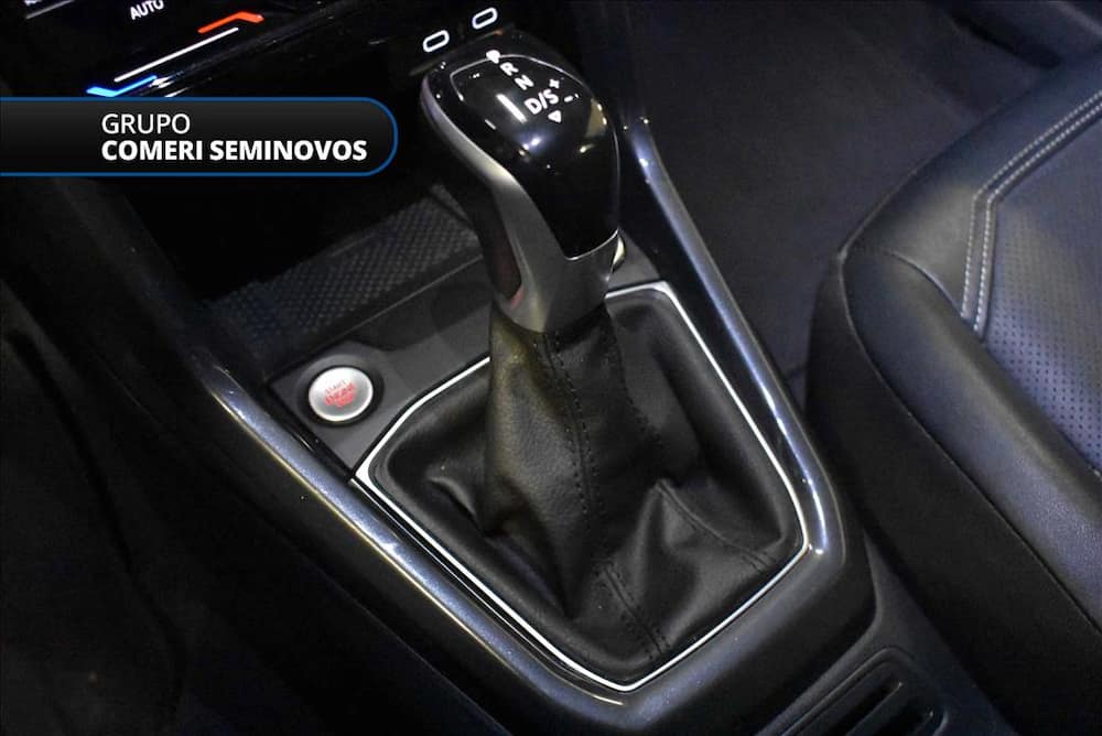 2024 VOLKSWAGEN T-CROSS 1.4 250 TSI TOTAL FLEX HIGHLINE AUTOMÁTICO
