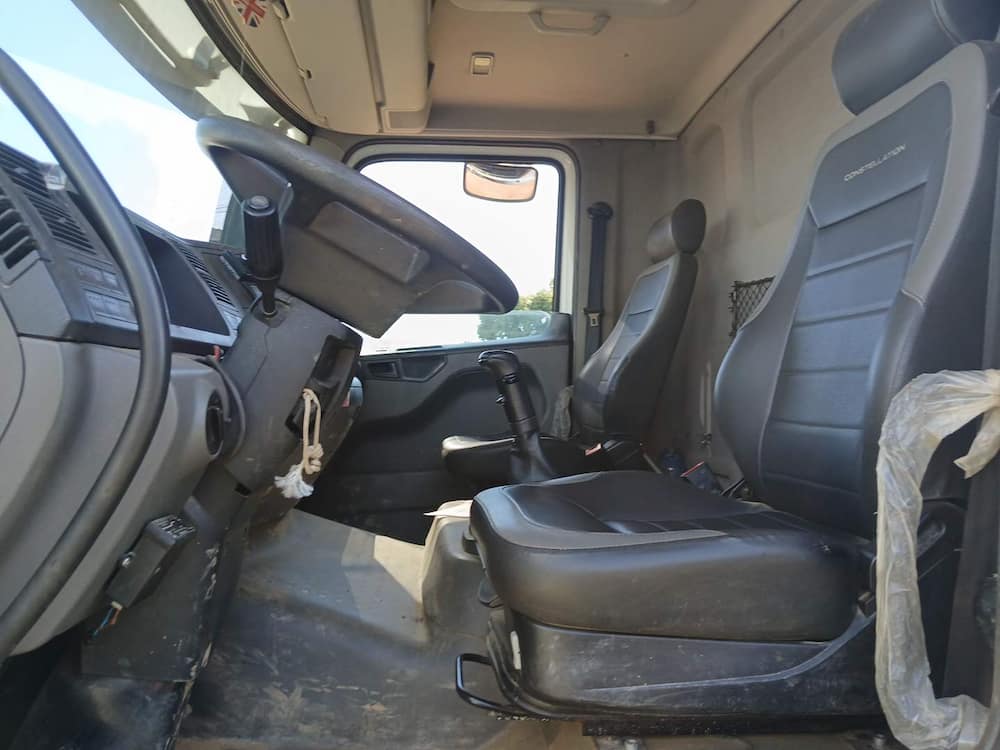 Volkswagen 31.280 Constellation 31.280 6x4