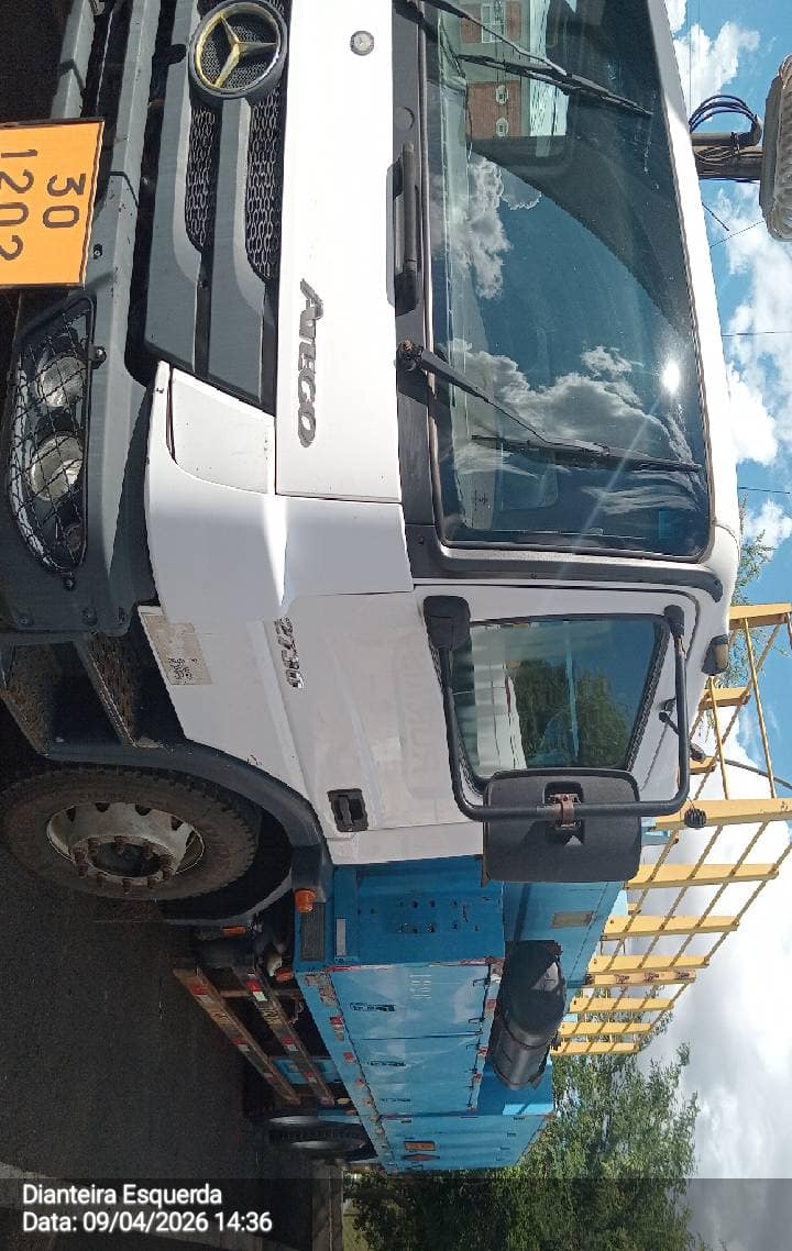 Mercedes-Benz Atego 2730 6x4 2p (diesel)(E5)
