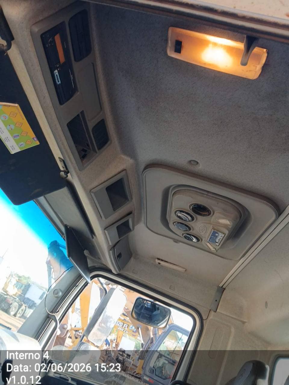 Mercedes-Benz Atego 2730 6x4 2p (diesel)(E5)