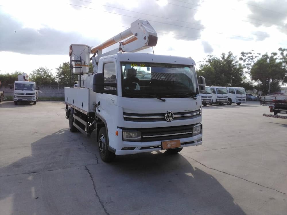 Volkswagen 11-180 Delivery 2p (diesel)(E5)