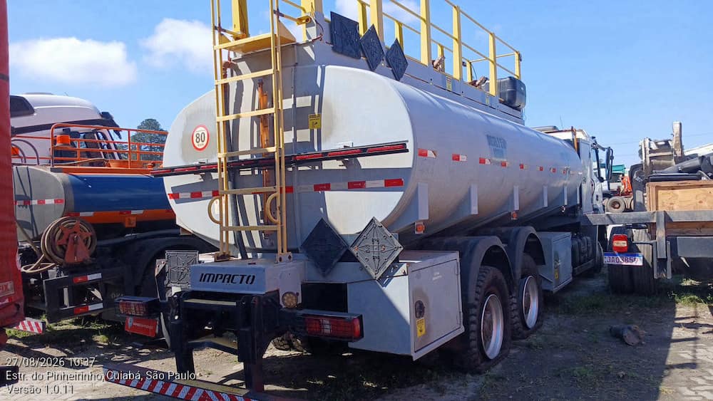 Mercedes-Benz Axor 3131 (6x4)