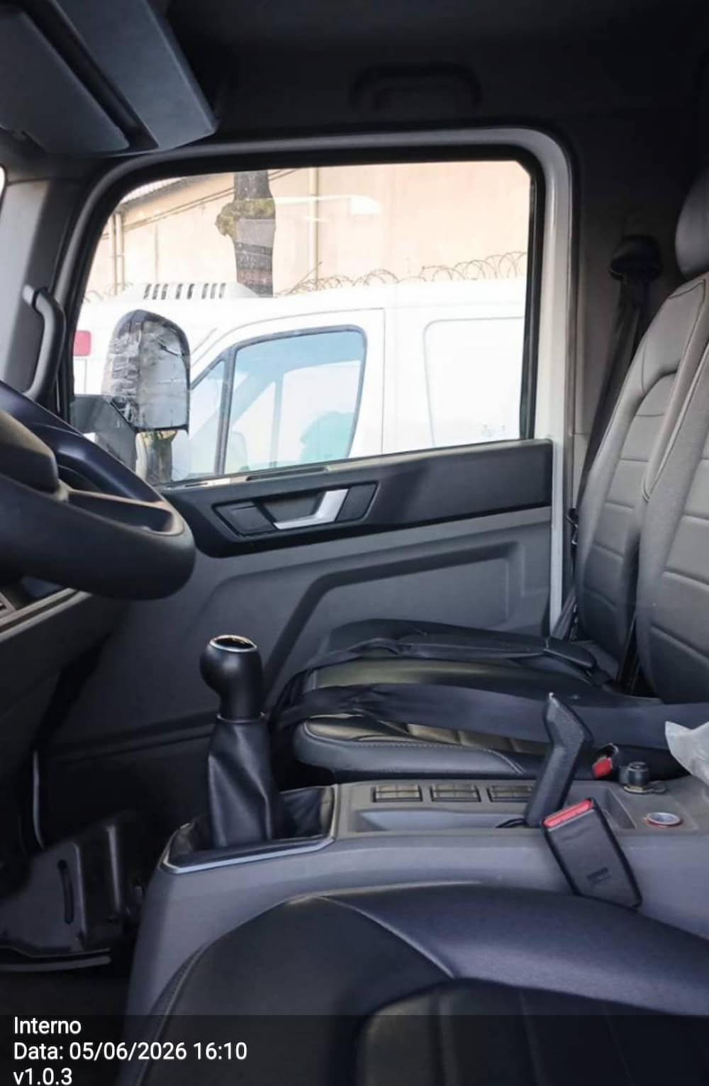 Volkswagen 9-170 Delivery 2p (diesel)(E5)