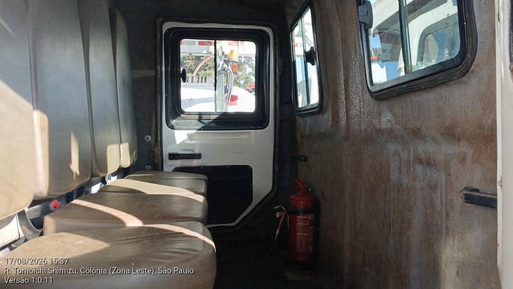 VOLKSWAGEN 11-180 DELIVERY 2P DIESEL E5