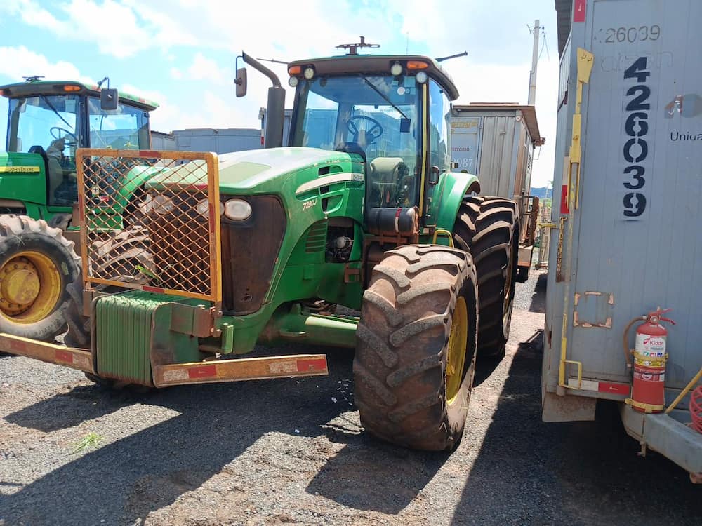 JOHN DEERE TRATOR AGRICOLA JOHN DEERE 7230J