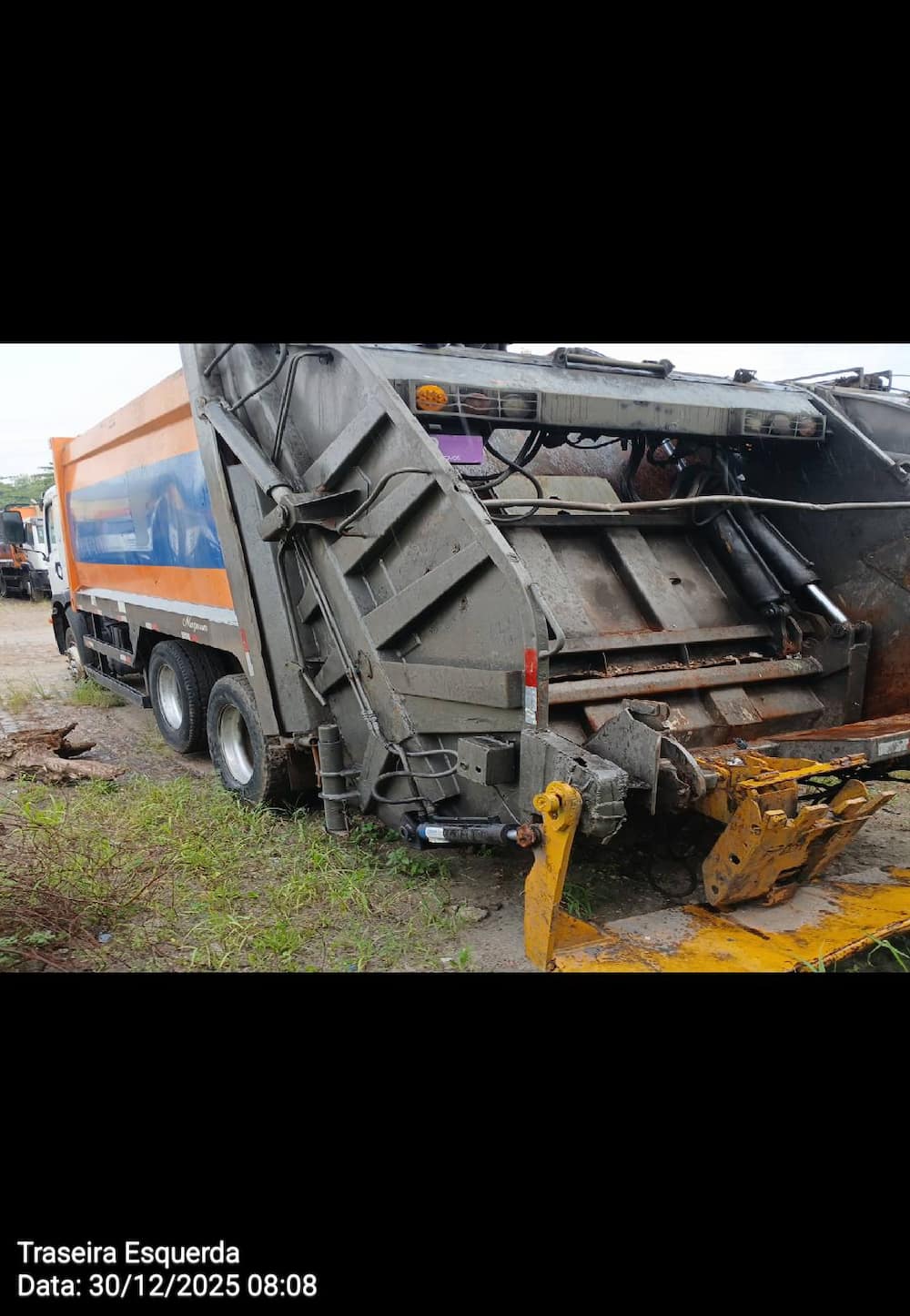 Volkswagen 24-260 E Constel. 6x2 2p (diesel)(E5)