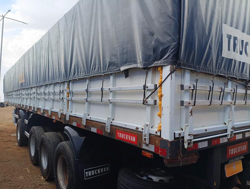 TRUCKVAN SR GRANELEIRO 4E 1+3