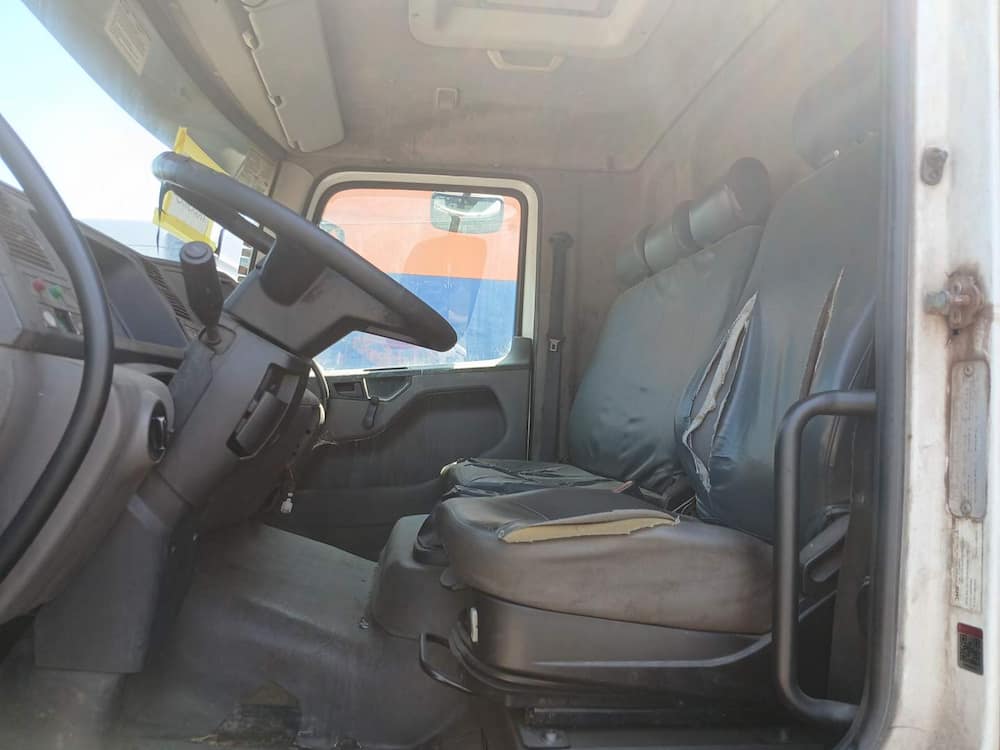 Volkswagen 24-260 E Constel. 6x2 2p (diesel)(E5)
