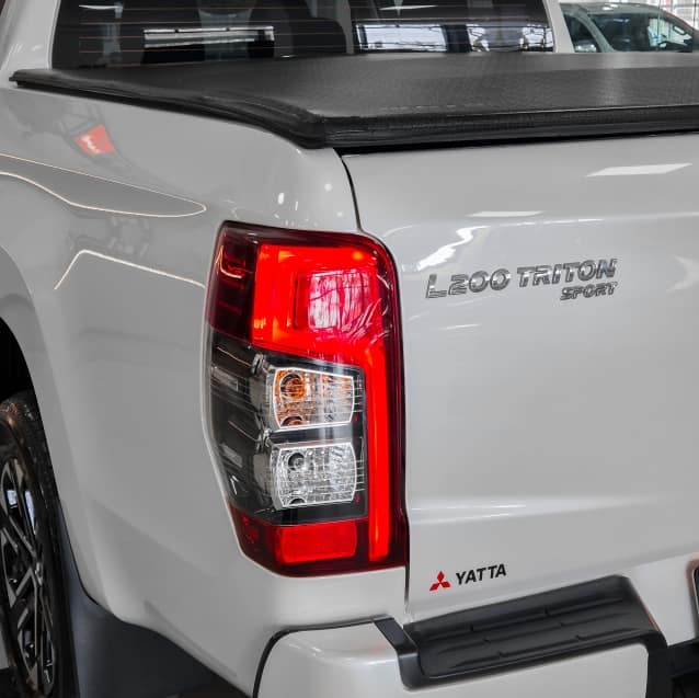 Mitsubishi L200 TRITON 2.4 16V TURBO DIESEL SPORT HPE-S CD 4P 4X4 AUTOMÁTICO 2024/2025