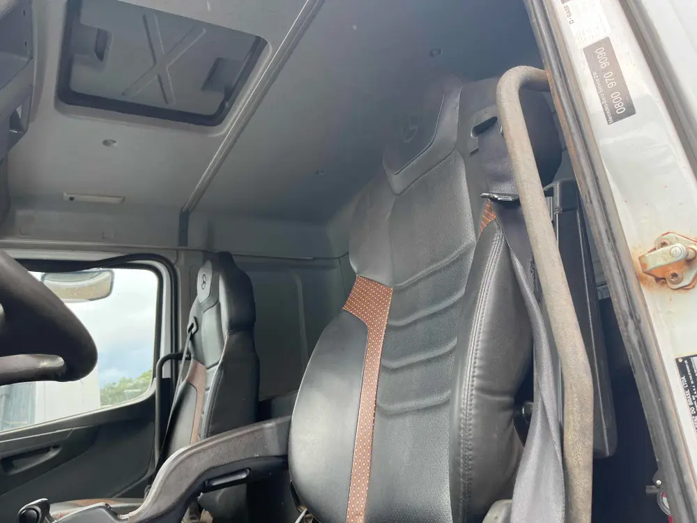 Mercedes-Benz Axor 3344 S (6X4)