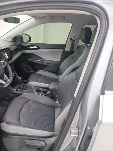 Volkswagen TAOS 1.4 250 TSI TOTAL FLEX COMFORTLINE AUTOMÁTICO