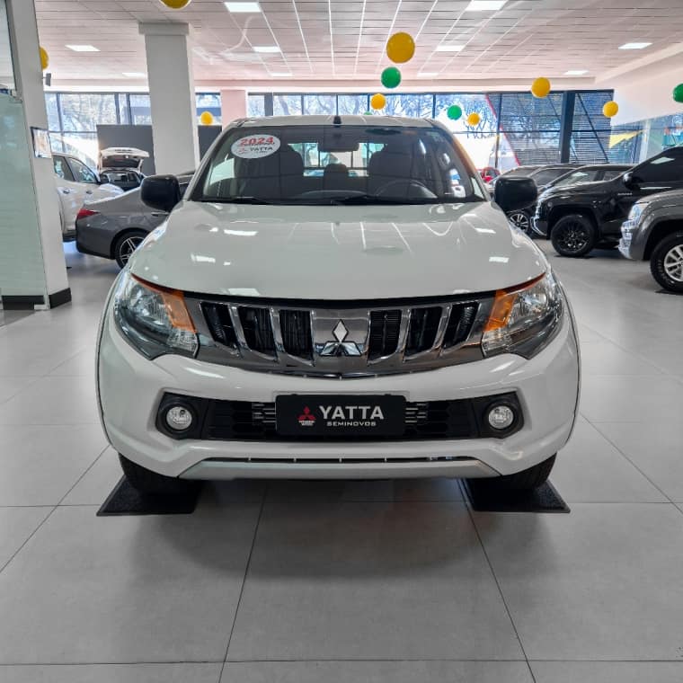 Mitsubishi L200 TRITON 2.4 16V TURBO DIESEL SPORT GLS CD 4P 4X4 AUTOMÁTICO 2023/2024