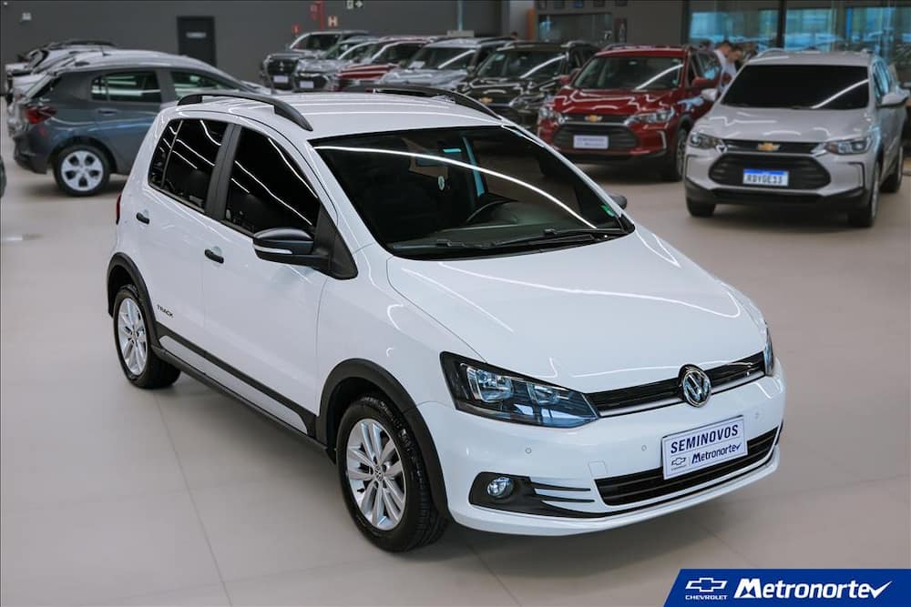 2017 VOLKSWAGEN FOX 1.0 MPI TRACK 12V FLEX 4P MANUAL