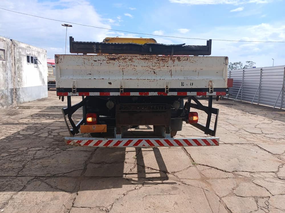 VOLKSWAGEN 15.190 CRM 4X2