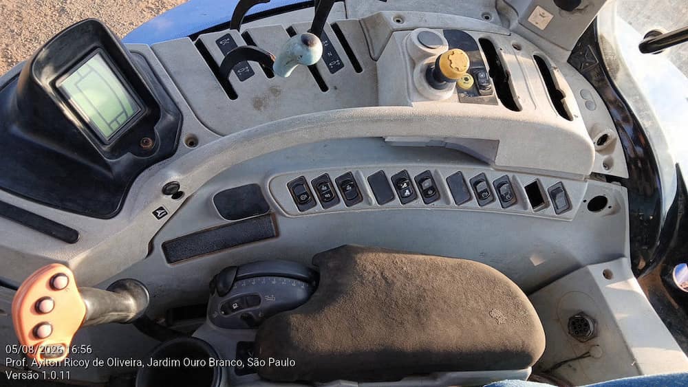 NEW HOLLAND T7 240