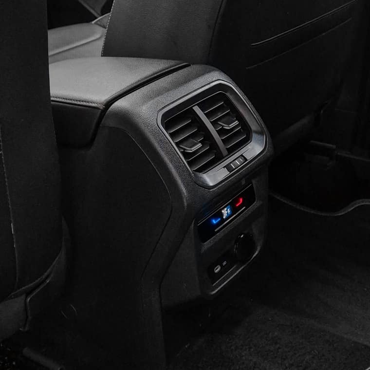 Volkswagen TIGUAN 2.0 300 TSI GASOLINA ALLSPACE R-LINE AUTOMÁTICO 2023/2024