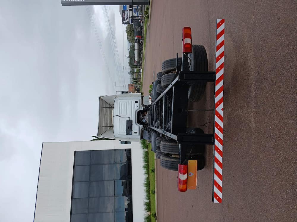 Mercedes-Benz ATEGO 3030