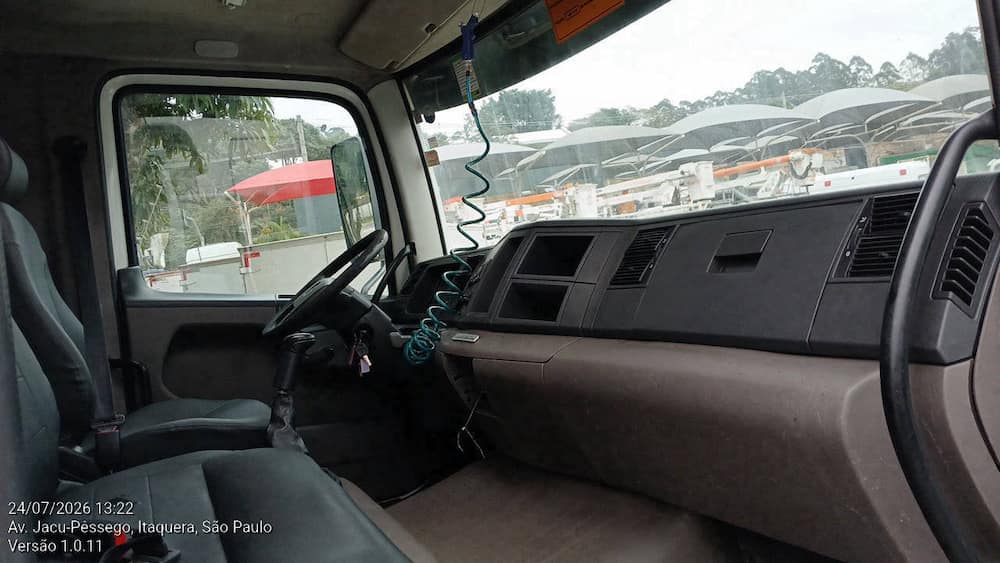 VOLKSWAGEN 23.230 CRM 6X2