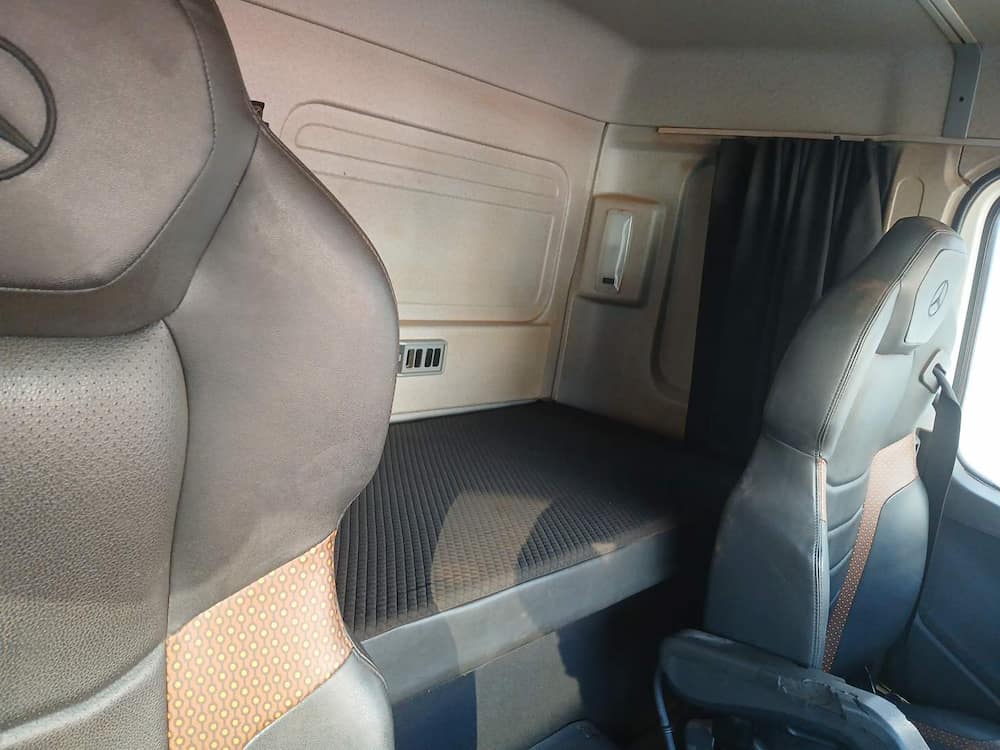 MERCEDES-BENZ AXOR 3344 S