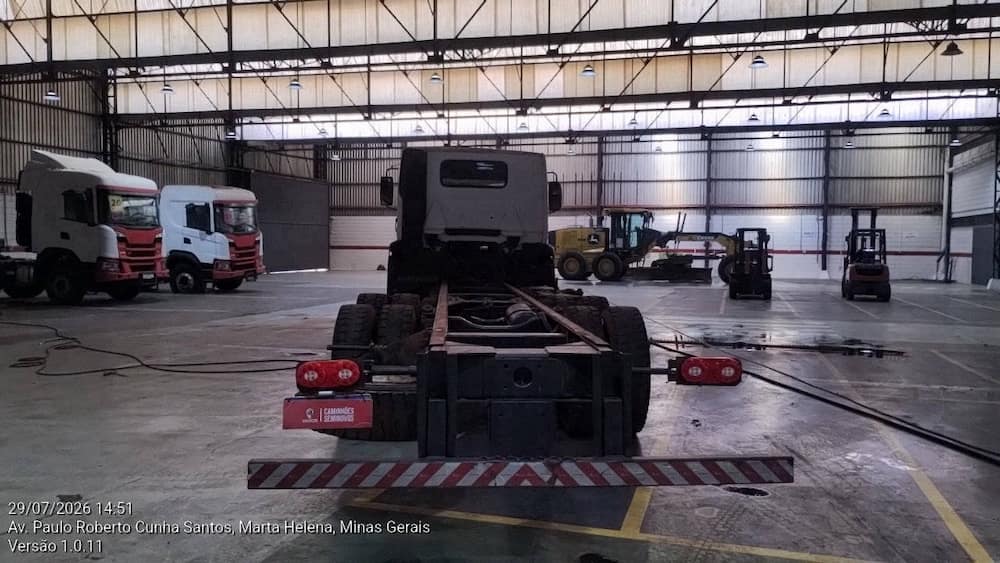 VOLKSWAGEN 26.280 CRM 6X4