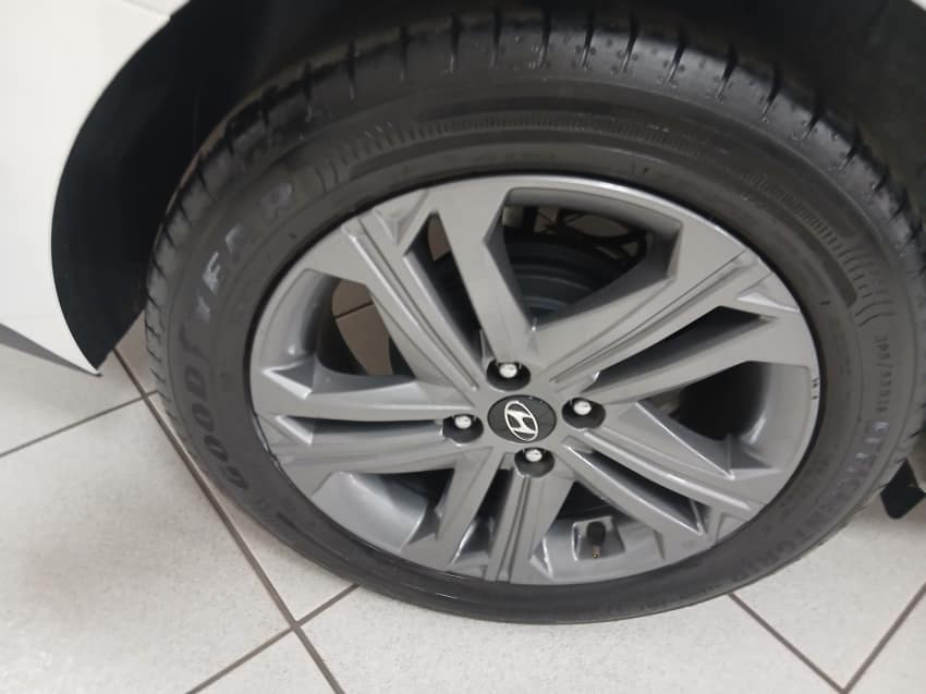 Hyundai HB20S 1.0 TGDI FLEX COMFORT PLUS AUTOMÁTICO 2024/2025