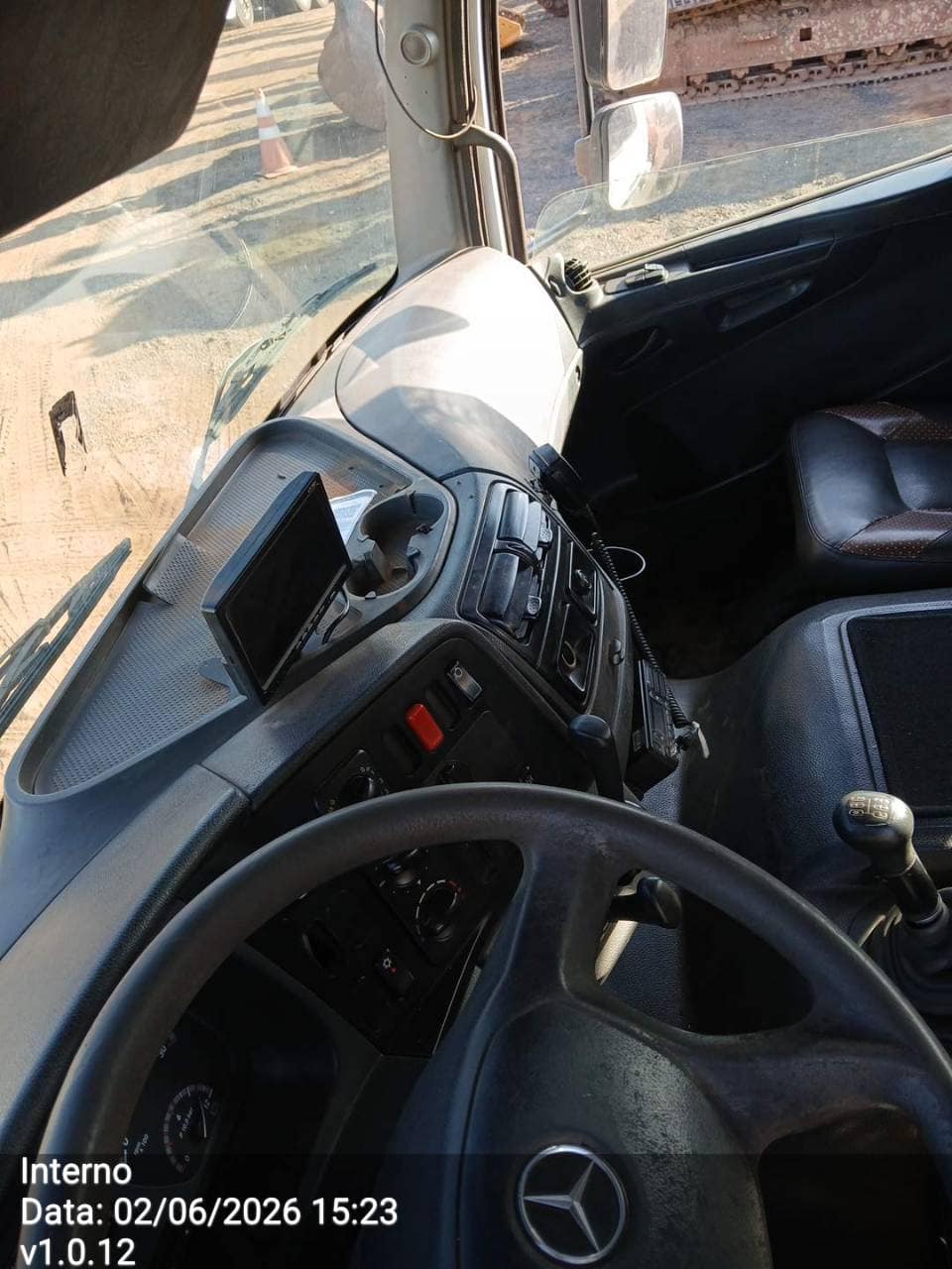 Mercedes-Benz Atego 2730 6x4 2p (diesel)(E5)