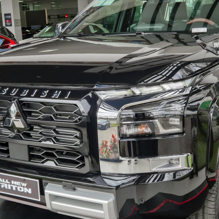 Mitsubishi TRITON 2.4 BITURBO DIESEL CD TERRA 4X4 AUTOMÁTICO 2026/2027