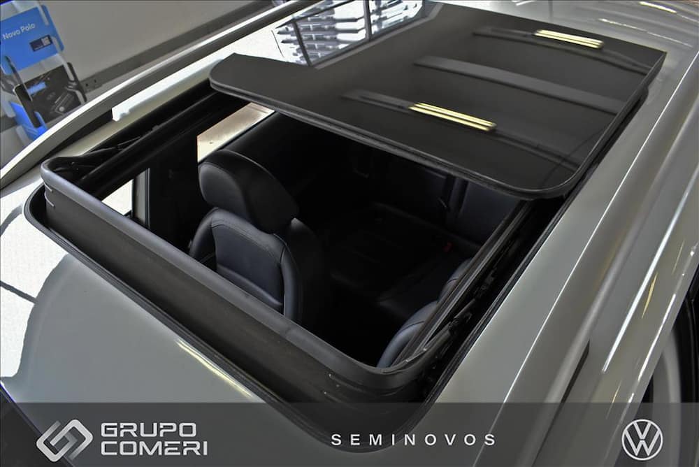 2024 VOLKSWAGEN T-CROSS 1.4 250 TSI TOTAL FLEX HIGHLINE AUTOMÁTICO