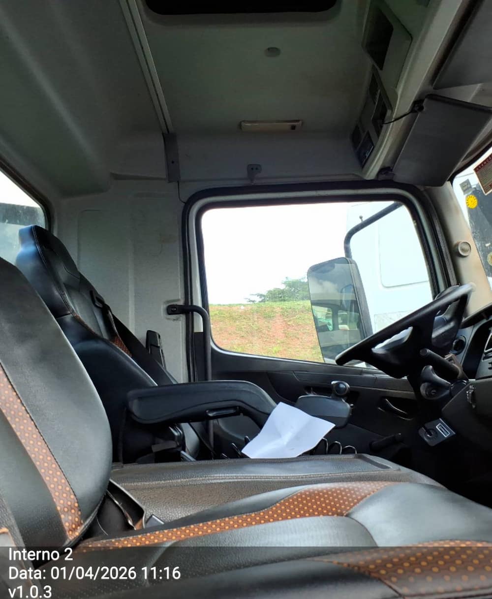 Mercedes-Benz Atego 2730 6x4 2p (diesel)(E5)