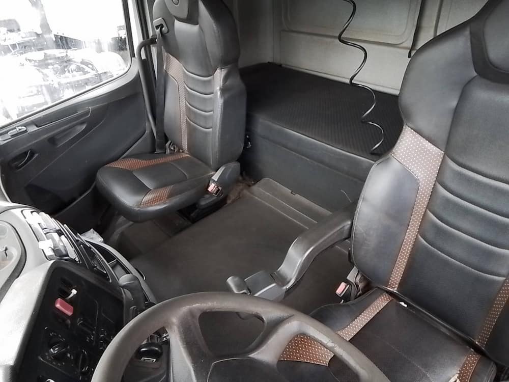 Mercedes-Benz Axor 3344 S (6X4)