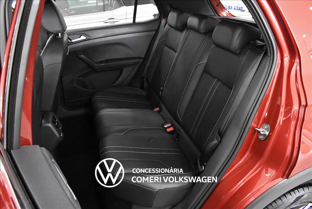 2027 VOLKSWAGEN T-CROSS 1.4 250 TSI TOTAL FLEX HIGHLINE AUTOMÁTICO