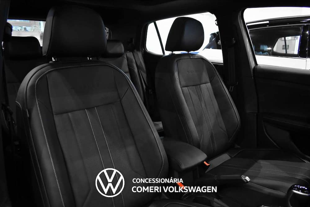 2027 VOLKSWAGEN T-CROSS 1.4 250 TSI TOTAL FLEX HIGHLINE AUTOMÁTICO
