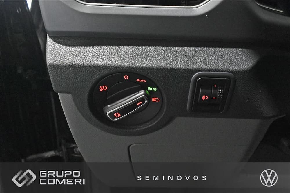 2024 VOLKSWAGEN T-CROSS 1.0 200 TSI TOTAL FLEX AUTOMÁTICO