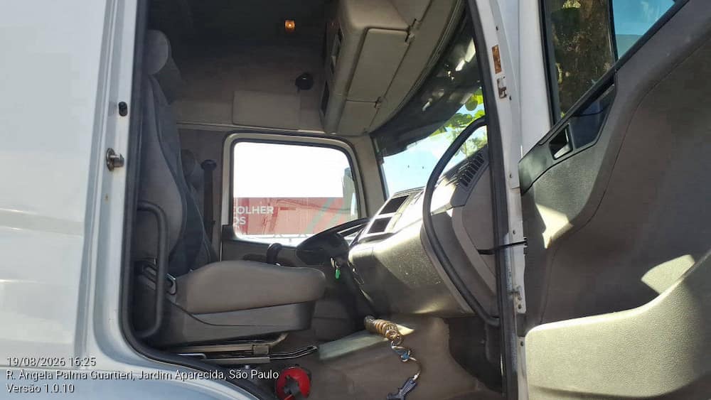 VOLKSWAGEN 25.420 CTC 6X2