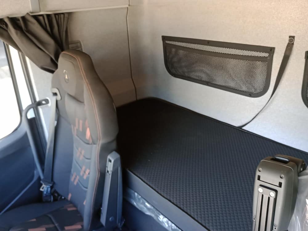 Mercedes-Benz Axor 2644S (6X4)
