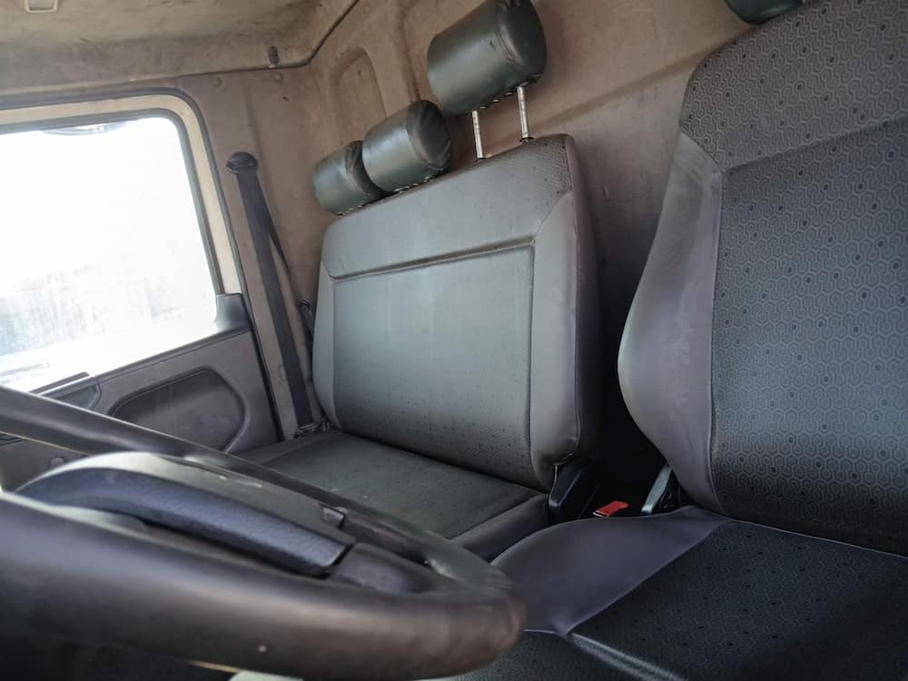 Volkswagen 24-260 E Constel. 6x2 2p (diesel)(E5)